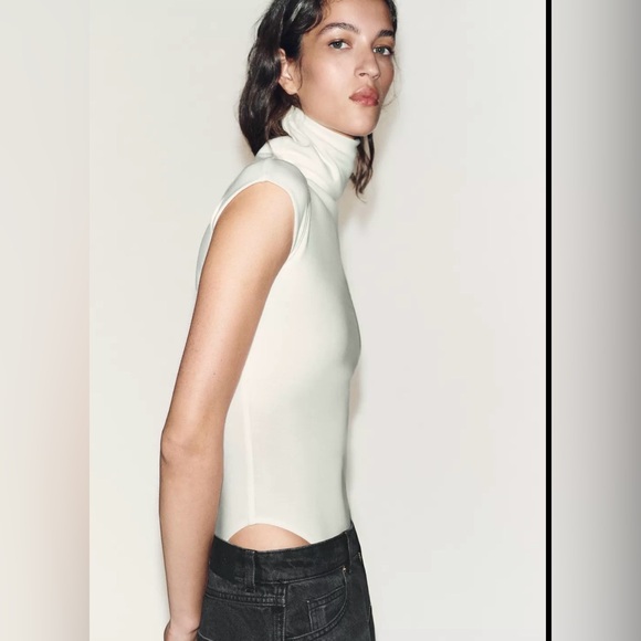 🔥🔥Zara bodysuit - Picture 3 of 4